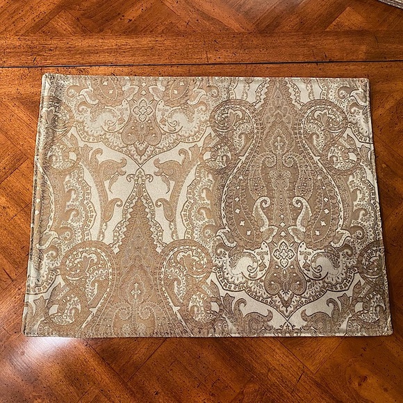 Patricia Spratt Table Linen Set 72” Runner Set of 4 Placemats and 8 Napkins NWT - Picture 9 of 12